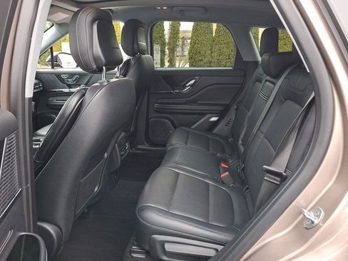 Used 2020 Lincoln Corsair AWD w/ Premium Package image 10