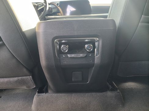 New 2026 Chevrolet Suburban LT w/ Comfort Package image 16