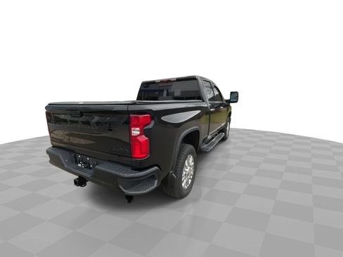 Certified 2024 Chevrolet Silverado 2500 High Country w/ Technology Package image 9
