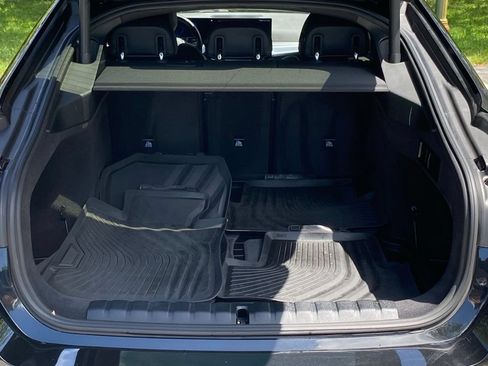 Used 2023 BMW i4 eDrive40 w/ Premium Package RWD image 13