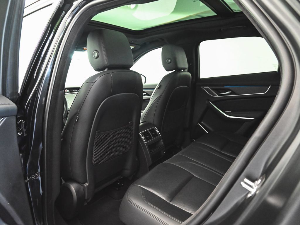 Used 2023 Jaguar F-PACE S AWD/4WD image 35