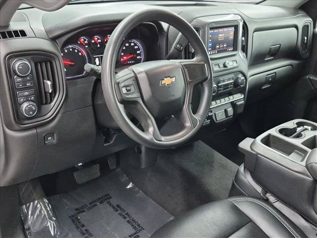 Used 2020 Chevrolet Silverado 1500 Custom w/ Custom Value Package AWD/4WD image 10
