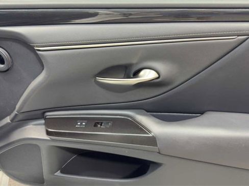 Used 2019 Lexus ES 350 w/ Accessory Package 2 image 13