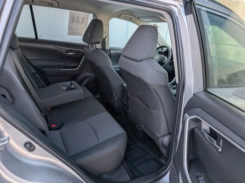 Used 2024 Toyota RAV4 XLE image 27
