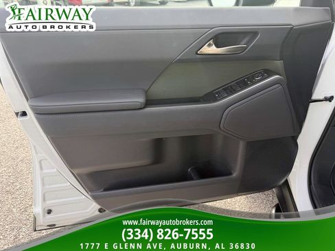 Used 2025 Lexus GX 550 AWD/4WD image 9