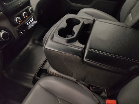 Used 2022 RAM 1500 Tradesman w/ Level 1 Safety Group AWD/4WD image 26