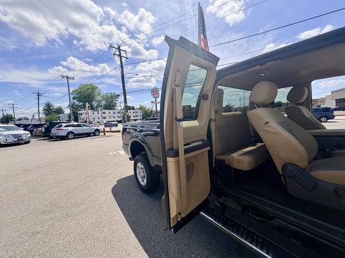 Used 2016 Ford F250 XLT w/ XLT Value Package AWD/4WD image 26