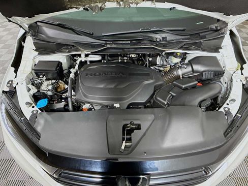 Certified 2023 Honda Odyssey Sport image 29