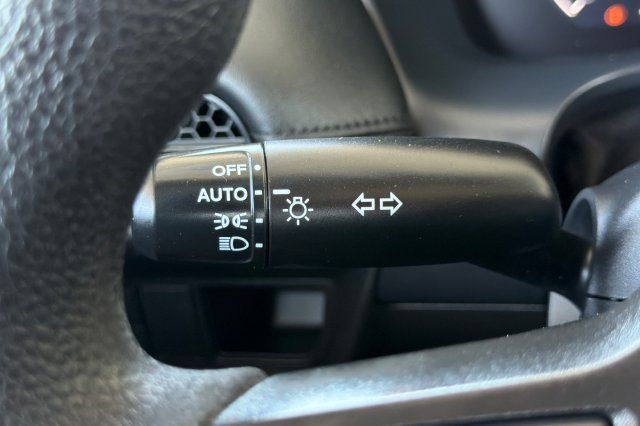 Certified 2024 Honda HR-V LX image 33