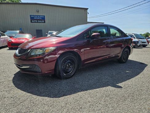 Used 2013 Honda Civic LX image 2