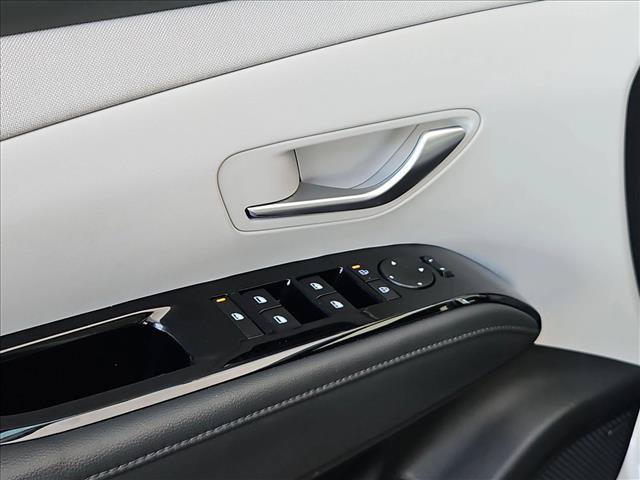 Used 2026 Hyundai Tucson Limited FWD image 25