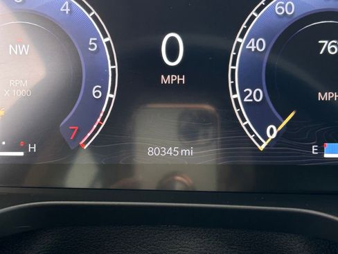 Used 2022 Jeep Grand Cherokee Limited image 16