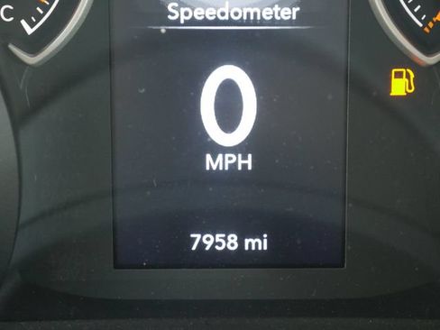 Used 2025 Jeep Wrangler Sport AWD/4WD image 17