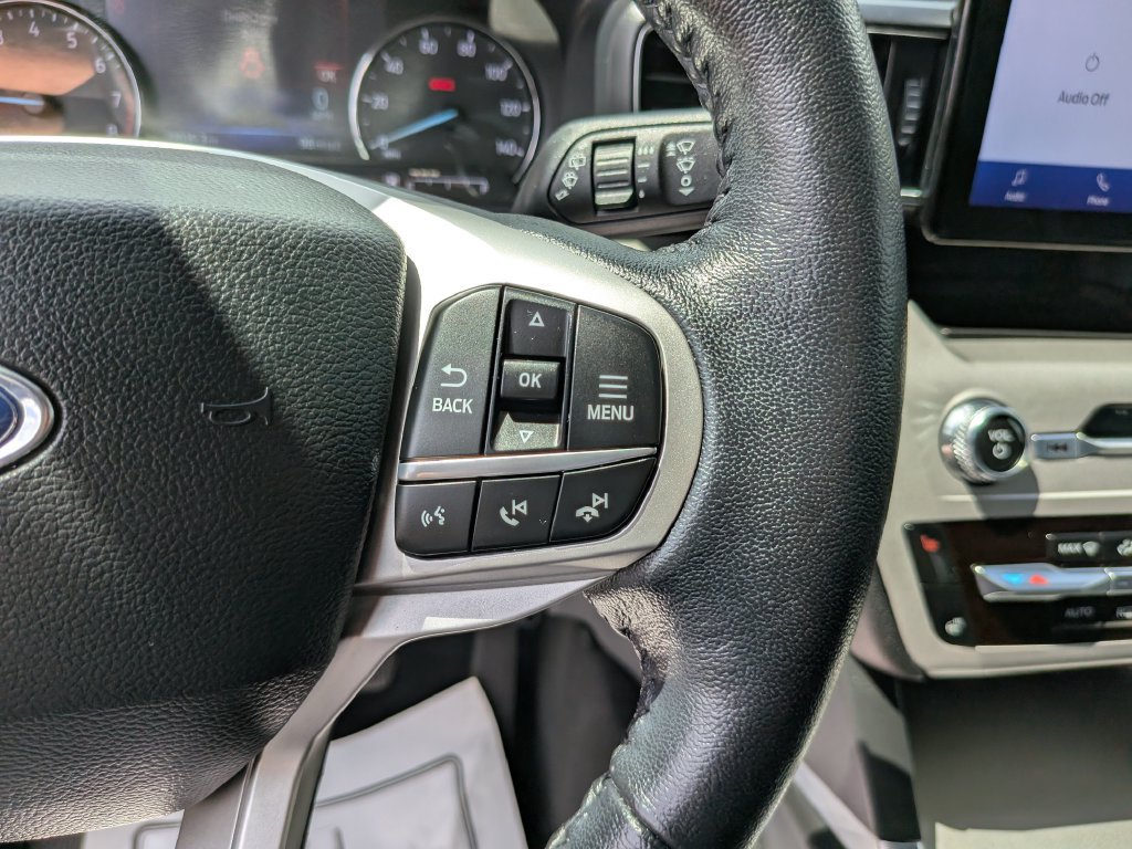 Used 2023 Ford Explorer XLT w/ Equipment Group 202A RWD image 33