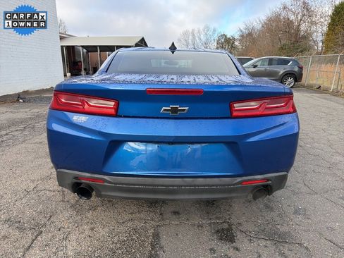 Used 2018 Chevrolet Camaro LT w/ Technology Package image 3