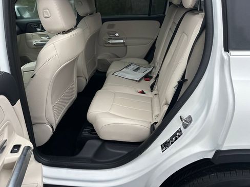 New 2026 Mercedes-Benz GLB 250 image 23