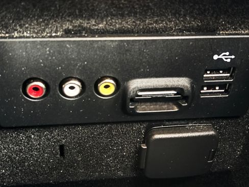 Used 2015 Lincoln MKZ AWD w/ Equipment Group 102A Reserve image 25