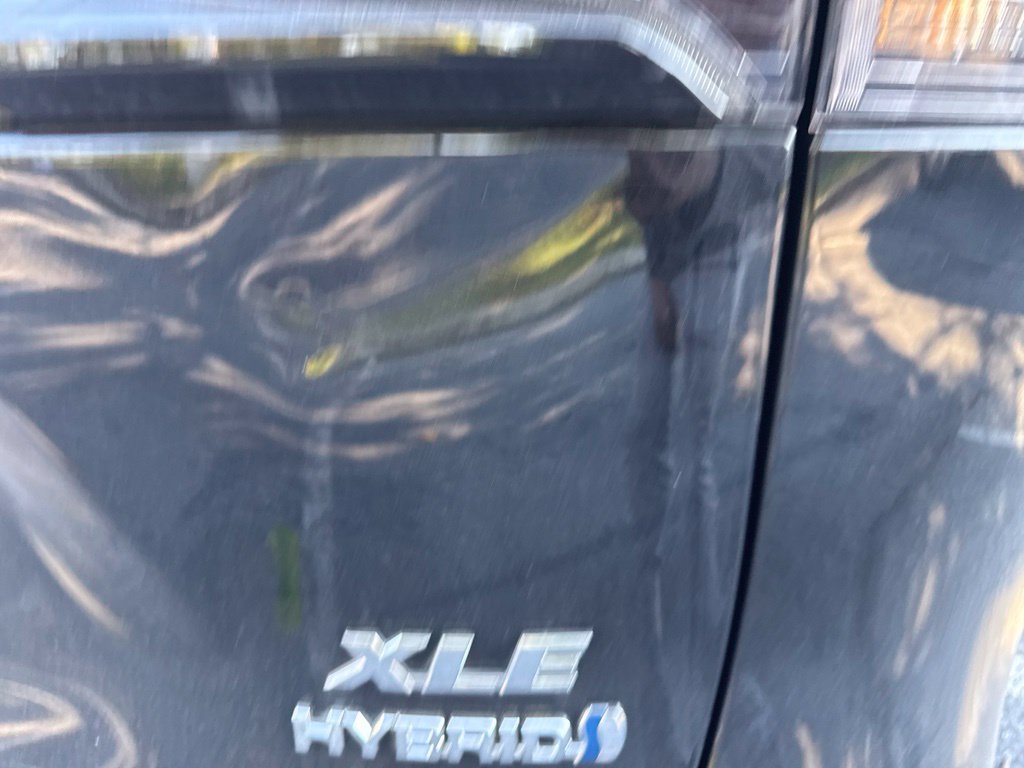 Used 2023 Toyota RAV4 XLE w/ Convenience Package AWD/4WD image 6