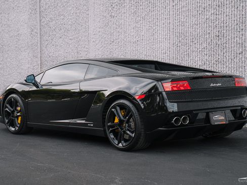 Used 2011 Lamborghini Gallardo LP 550-2 Bicolore image 16