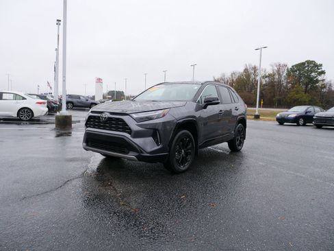Used 2025 Toyota RAV4 XSE image 7