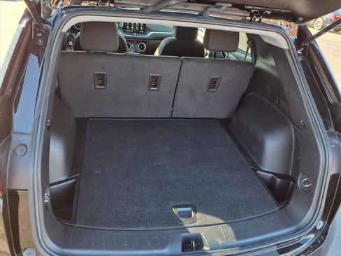 Used 2025 Chevrolet Blazer LT image 21