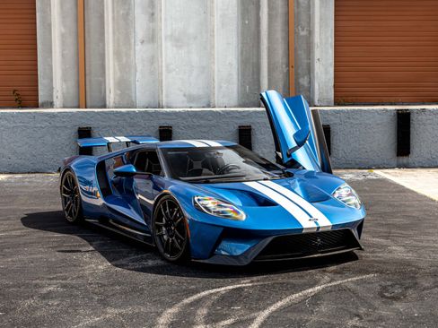 Used 2019 Ford GT image 36
