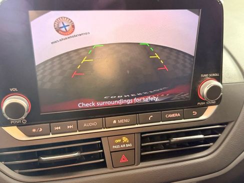 Used 2021 Nissan Altima 2.5 SV FWD image 5