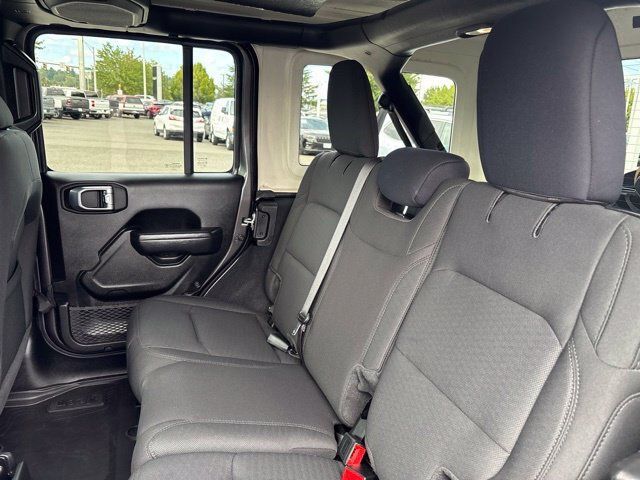 Used 2022 Jeep Wrangler Unlimited Sport AWD/4WD image 20