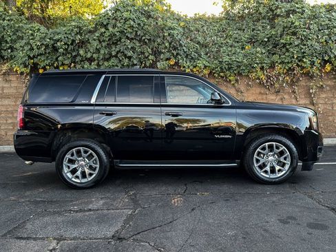 Used 2020 GMC Yukon SLT w/ Open Road Package image 12