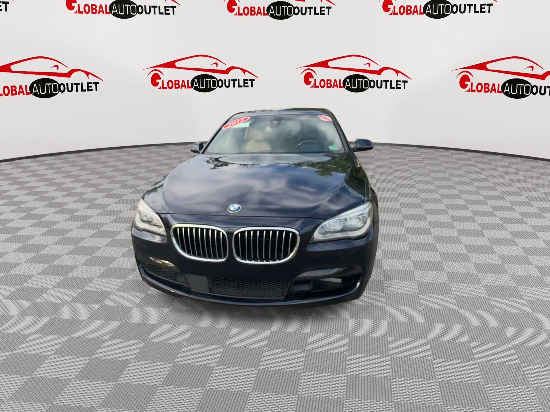 Used 2015 BMW 750Li xDrive AWD/4WD image 4
