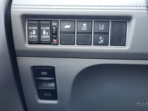 Used 2020 Honda Odyssey EX-L image 21