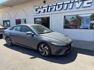 Used 2024 Hyundai Elantra Limited FWD video 1