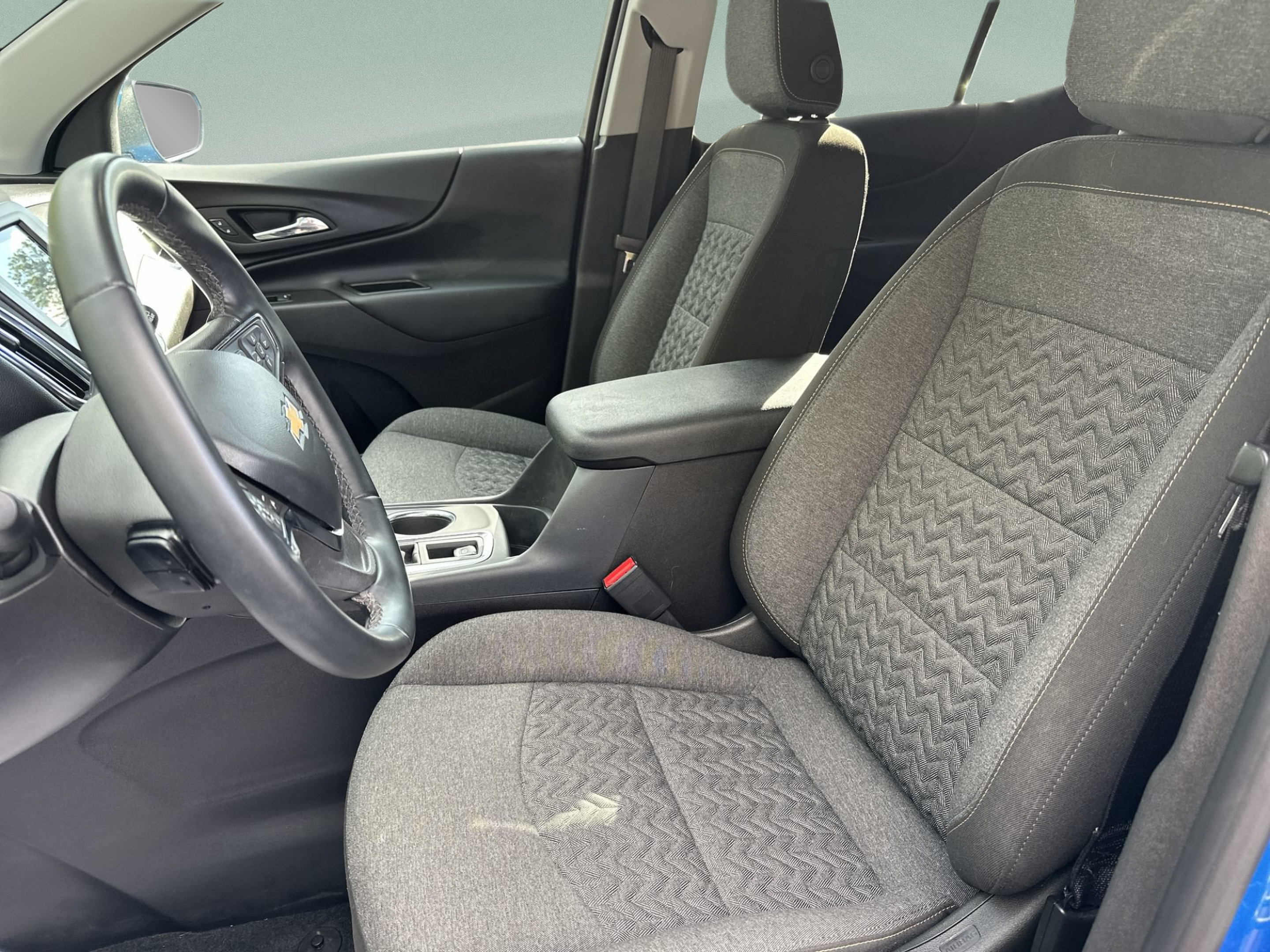 Used 2024 Chevrolet Equinox LT FWD image 13