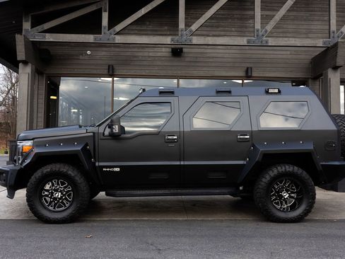 Used 2016 Ford F450 XLT w/ XLT Interior Package image 8