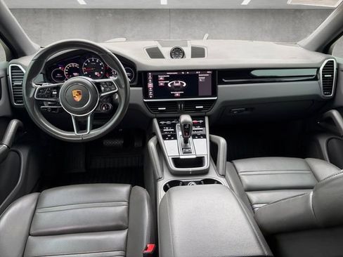 Used 2021 Porsche Cayenne Coupe AWD/4WD image 20