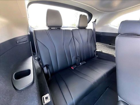 Used 2022 Acura MDX FWD image 29