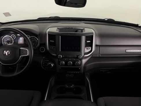 Used 2024 RAM 1500 Big Horn AWD/4WD image 32