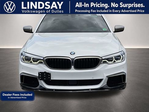 Used 2020 BMW M550i xDrive w/ Executive Package AWD/4WD image 3