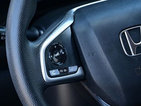 Used 2019 Honda CR-V LX image 28