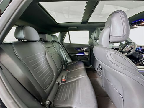 New 2026 Mercedes-Benz GLC 300 image 30