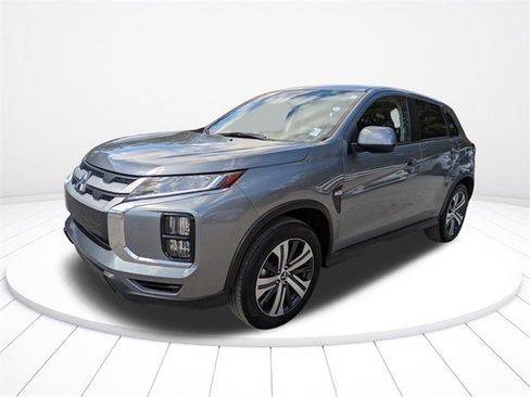 Used 2025 Mitsubishi Outlander Sport ES image 8