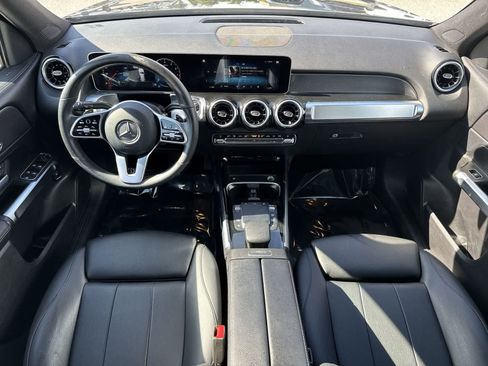 Used 2021 Mercedes-Benz GLB 250 image 14