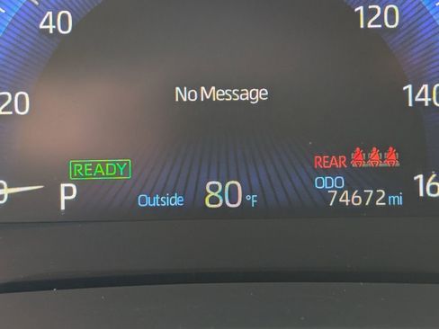 Used 2020 Toyota Corolla LE image 20