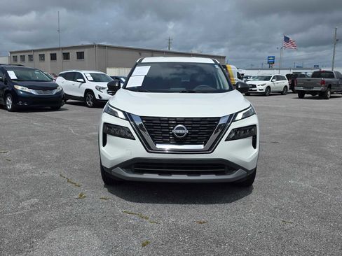 Used 2023 Nissan Rogue S FWD image 3