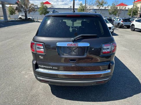 Used 2017 GMC Acadia Limited SLT image 6