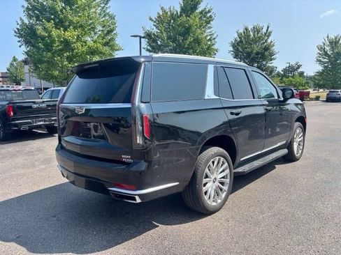 Used 2023 Cadillac Escalade Premium Luxury AWD/4WD image 6