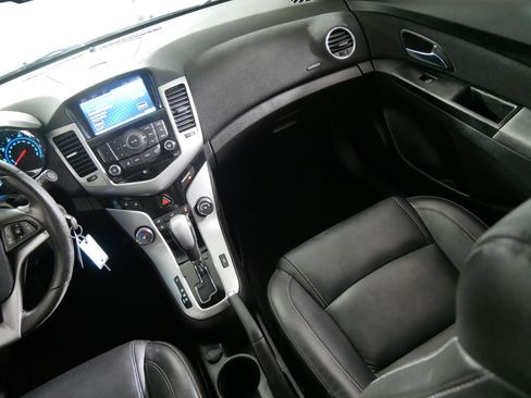 Used 2014 Chevrolet Cruze LT w/ RS Package FWD image 11