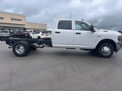 New 2026 RAM 3500 Tradesman w/ Chrome Appearance Group A