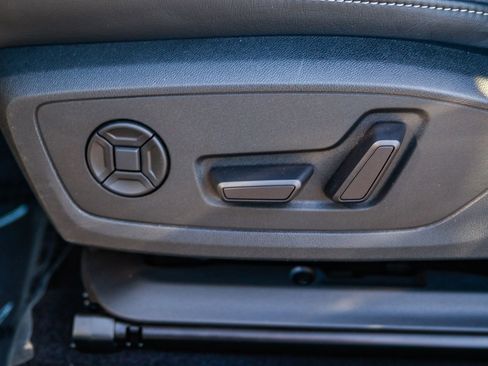 Used 2023 Audi Q4 e-tron Premium Plus w/ Premium Plus image 23