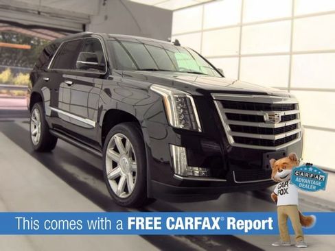Used 2019 Cadillac Escalade Premium Luxury AWD/4WD image 2